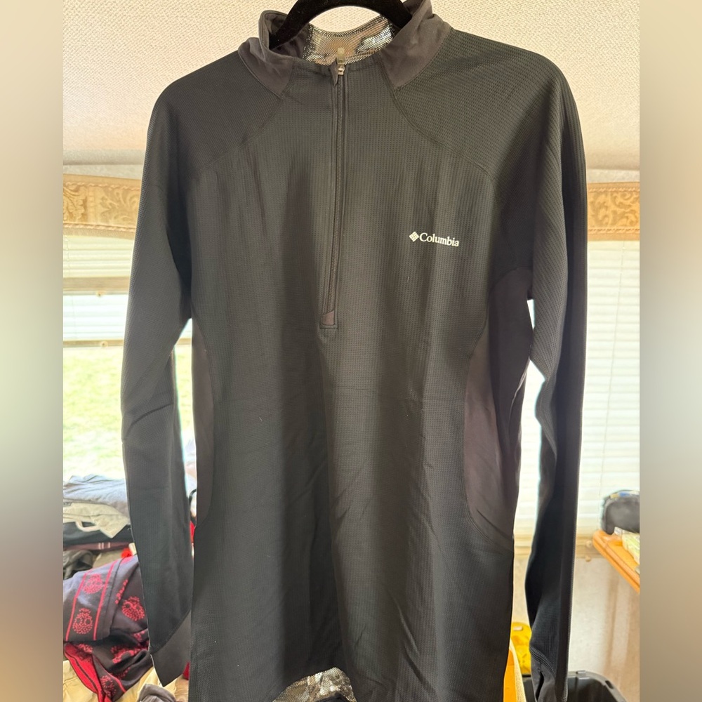 Columbia Black Half-Zip Performance Pullover